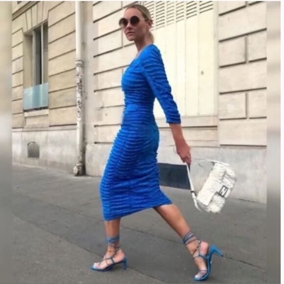 Zara blue ruched textured dress - Picture 5 of 12